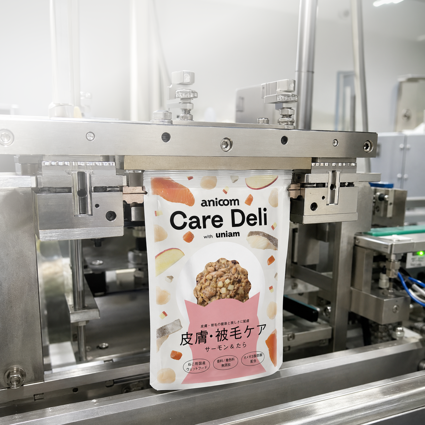 製造ライン上のCare Deli 皮膚被毛ケア